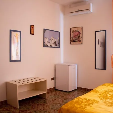 Bed & Breakfast Beb Cariddi 3*