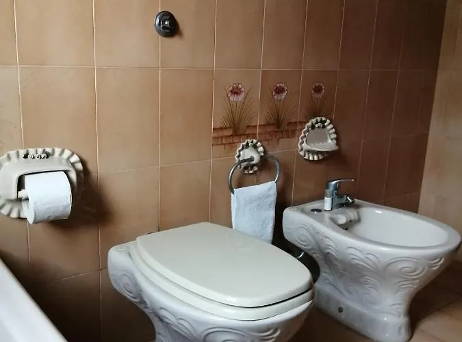 Beb Cariddi Alojamento de Acomodação e Pequeno-almoço Otranto