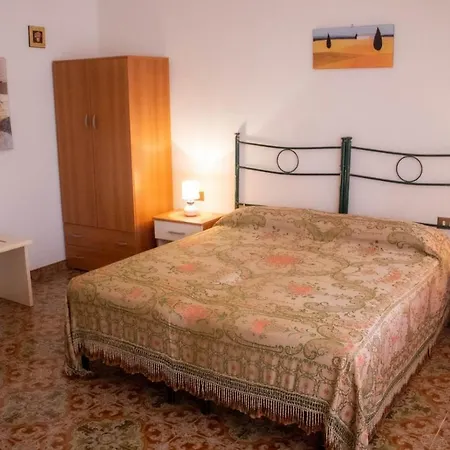 Beb Cariddi فندق مبيت وإفطار